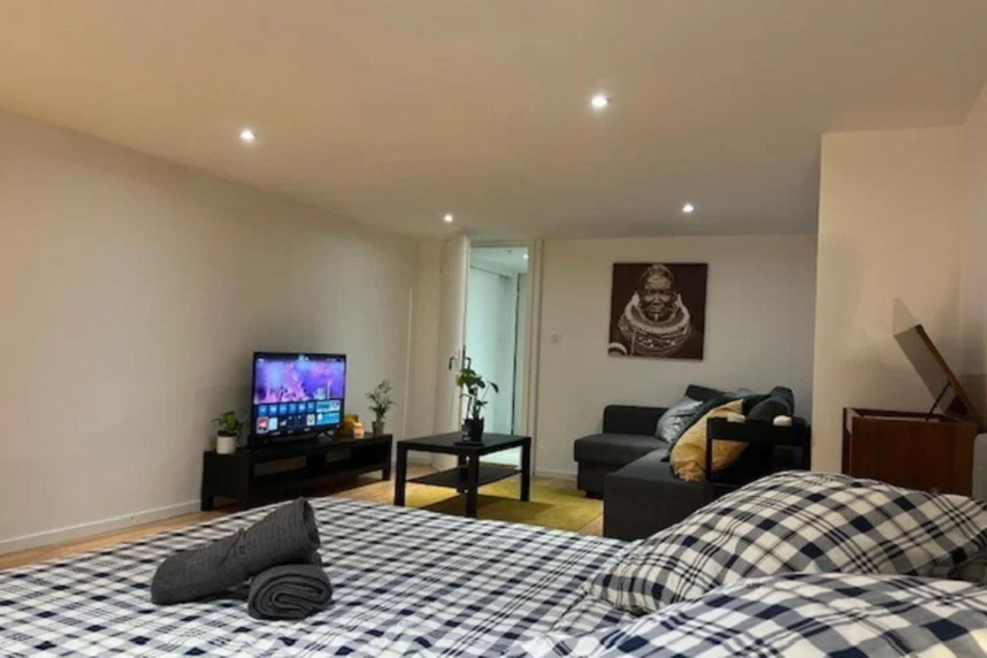 Soh Rent Villa Piscine Proche Strasbourg Tv - Wifi - Parking Lampertheim Exteriör bild
